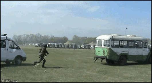 1061_DK8Uez3C.gif
